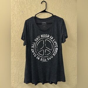 Women's Gray Graphic Tee all you need is love XXL